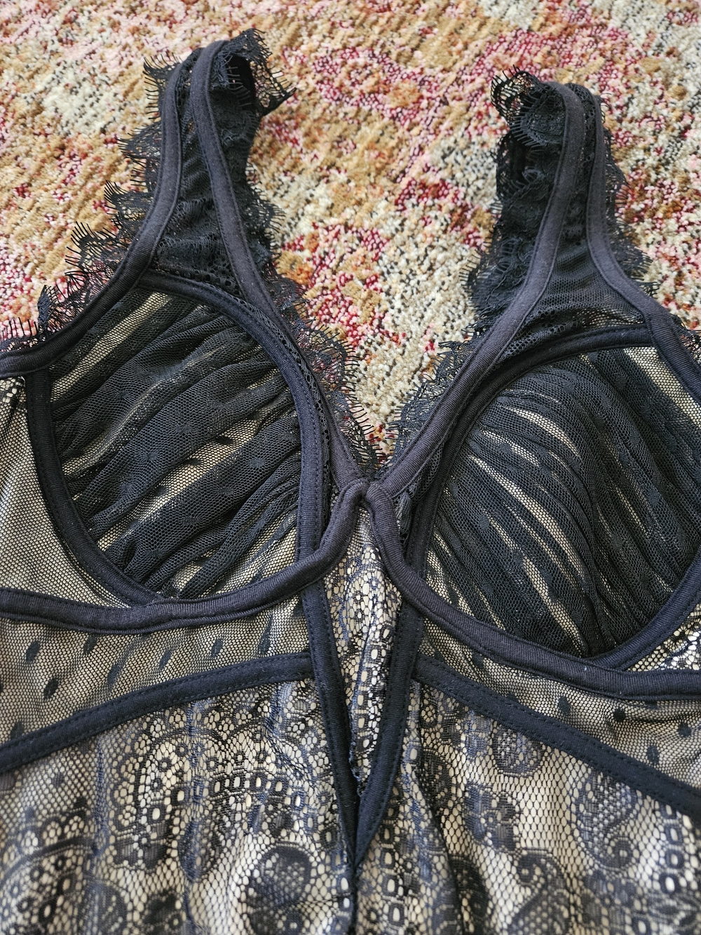 NWT bebe Black Lace V-Neck Dress - Picture 4 of 7